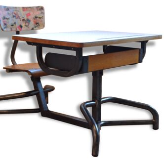 Adjustable writing desk