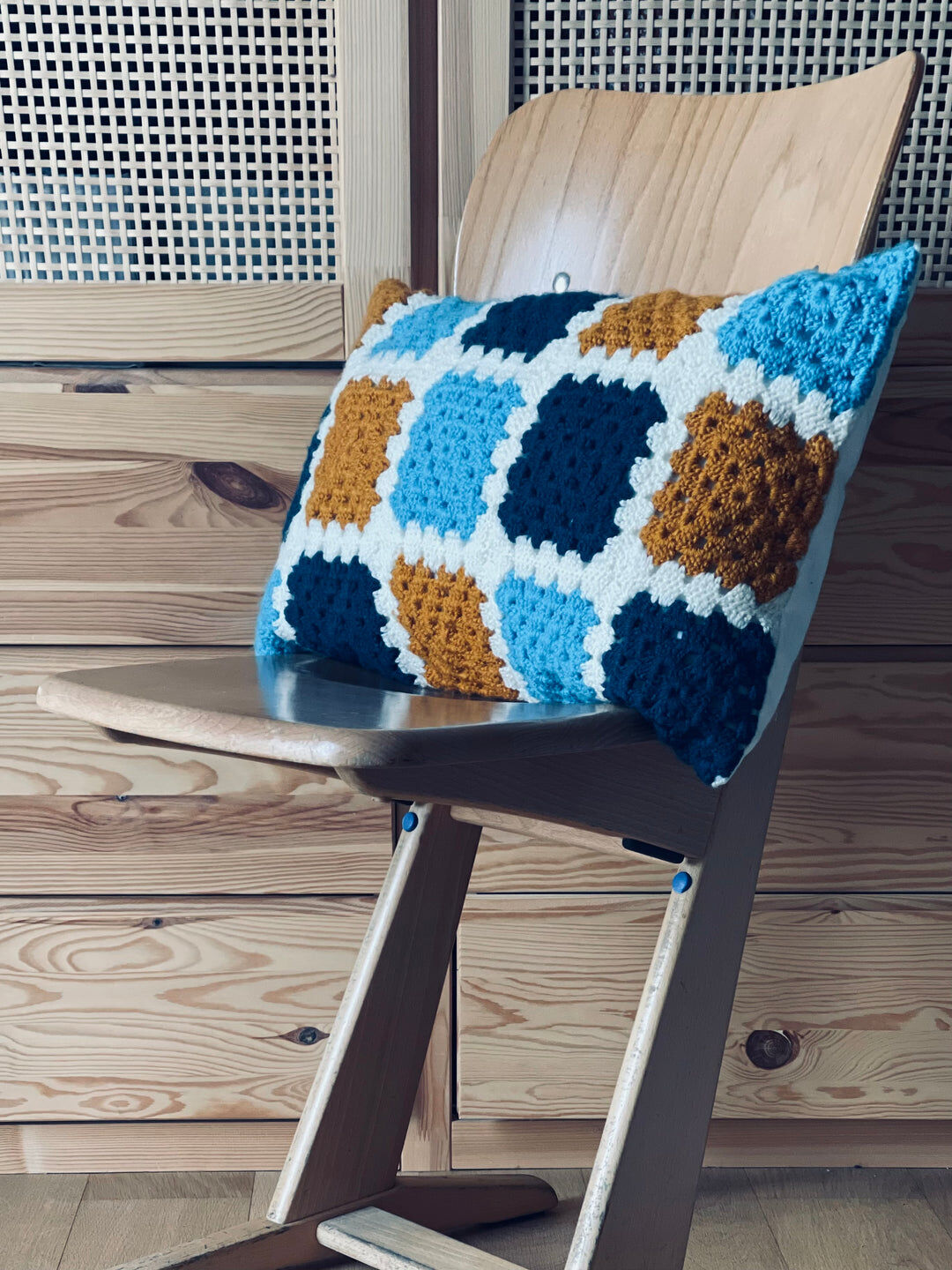 Crochet cushion