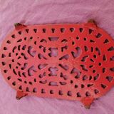 Oval cast iron underside