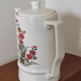 Small coffee maker with floral decoration