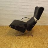 Tecno P40 chaise longue  , cuir noir