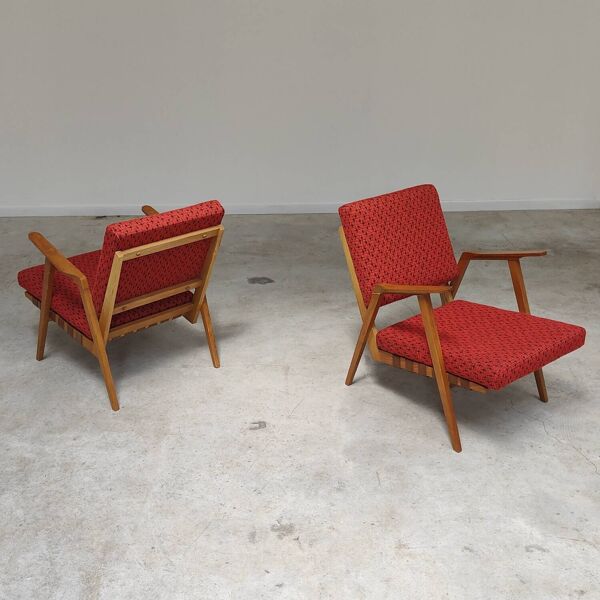 Paire de fauteuils Rouge chiné et bois par Uluv , Ex Tchécoslovaquie 1960