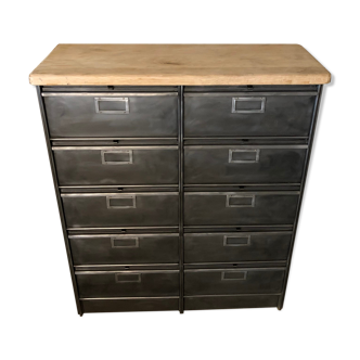 Ronéo furniture with industrial metal wood valves