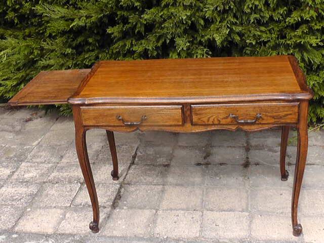 Louis XV desk 2 drawers 1 shelves