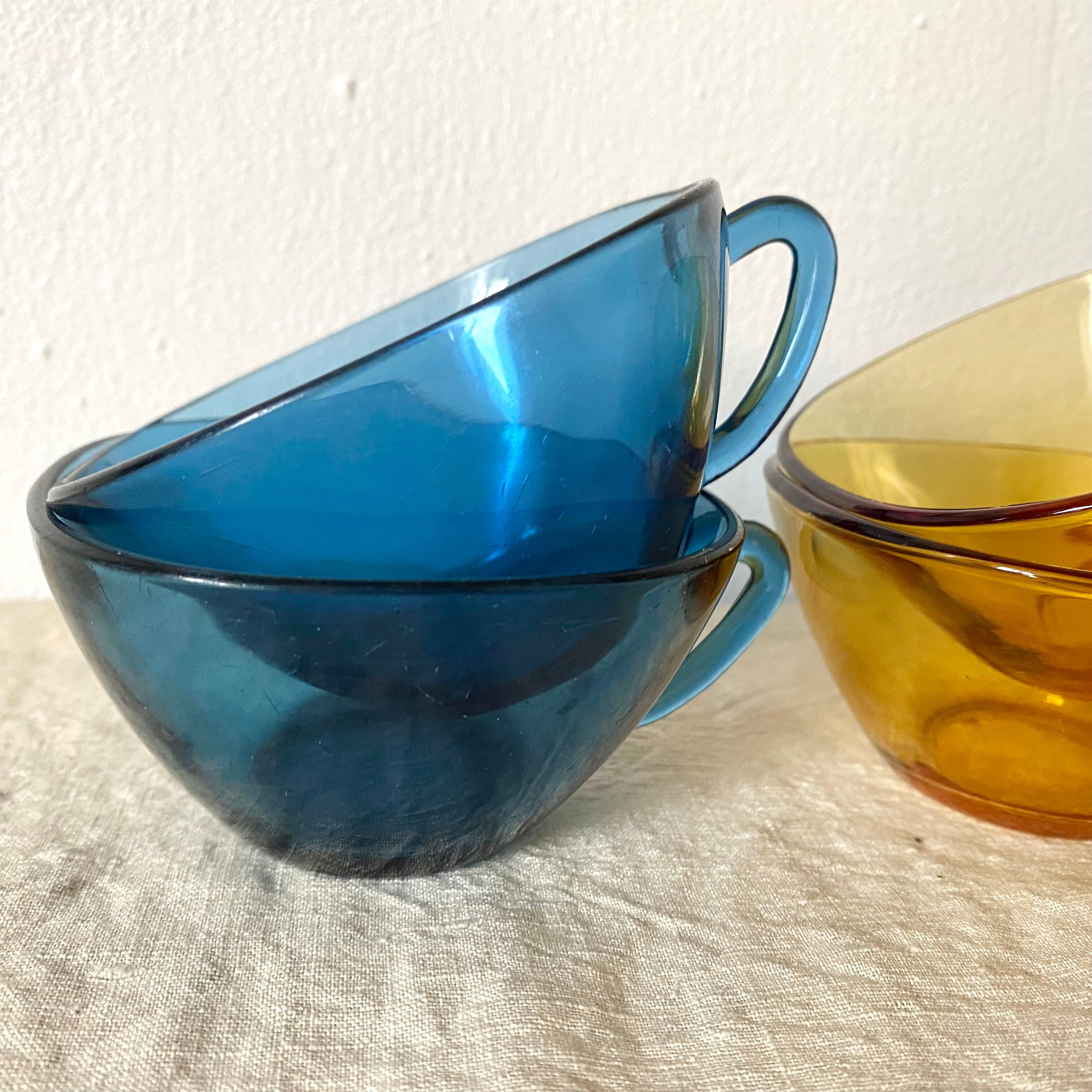 Vintage vereco cups