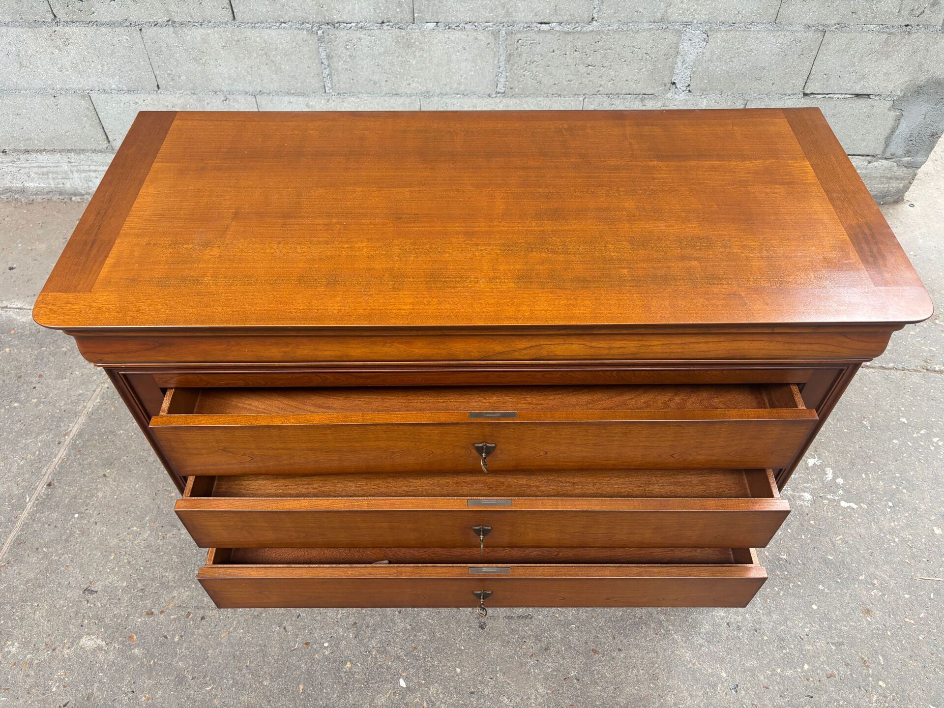 Commode 4 tiroirs
