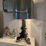 Lampe à poser bourgie chrome kartell
