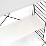 Tomado floor shelf in shades of gray