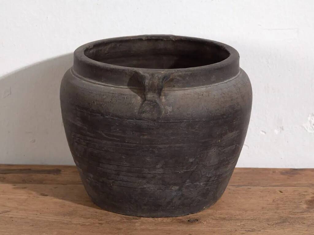 Small antique vase (c.1900) #9