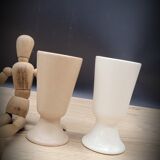 Set 4 mismatched beige cups