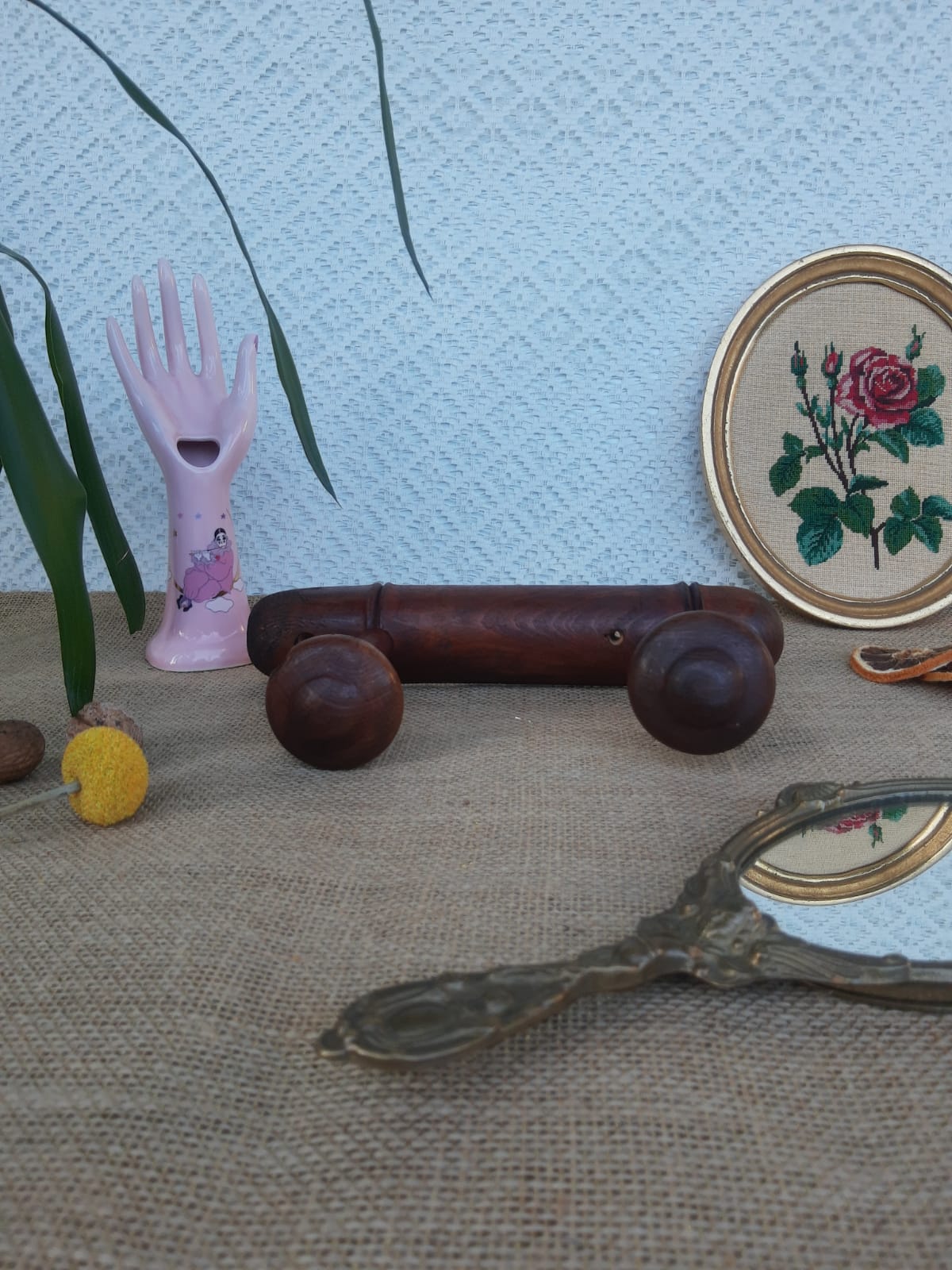 Coat rack 2 wooden hooks vintage