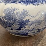 Teapot, milk pot and sugar bowl