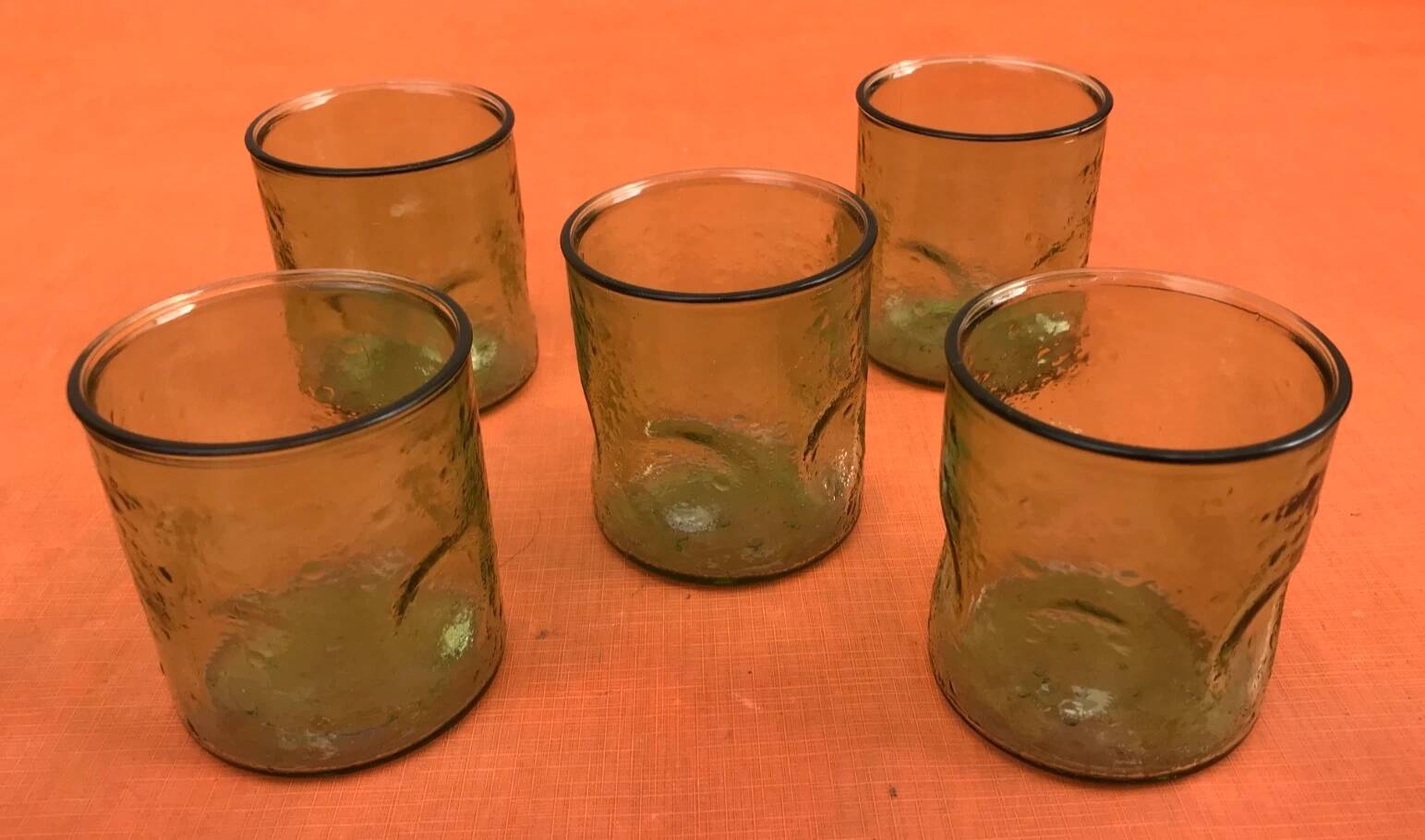1970s (lot 3) 5 orangeade glasses Bubbled and coloured glass