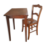 Extra table with chair