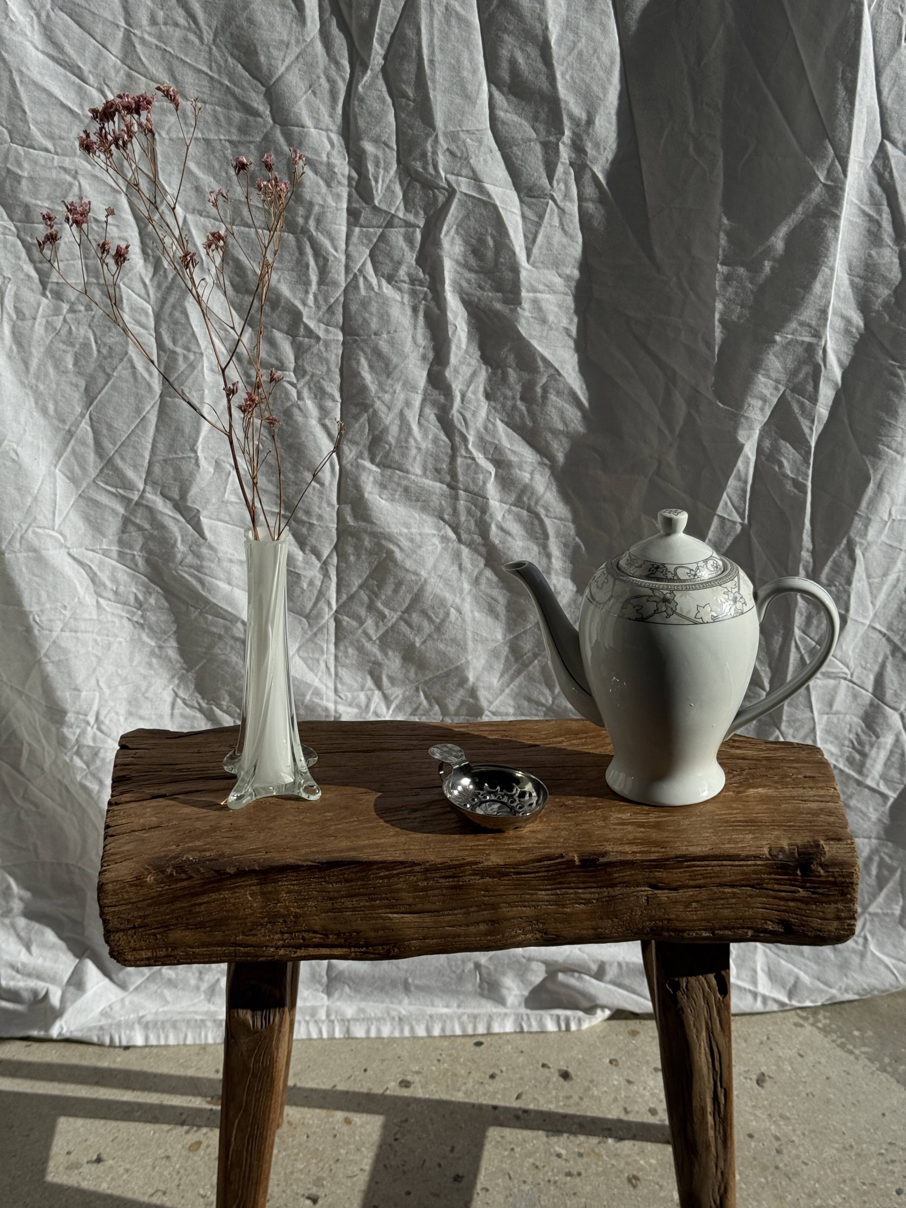 White glass bud vase