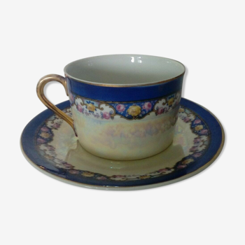 Dejeuner tasse en porcelaine decor guirlande de fleurs effet nacre