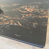 Extendable table + 4 marbled formica chairs