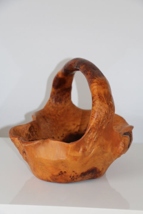 Brutalist olive fruit cup