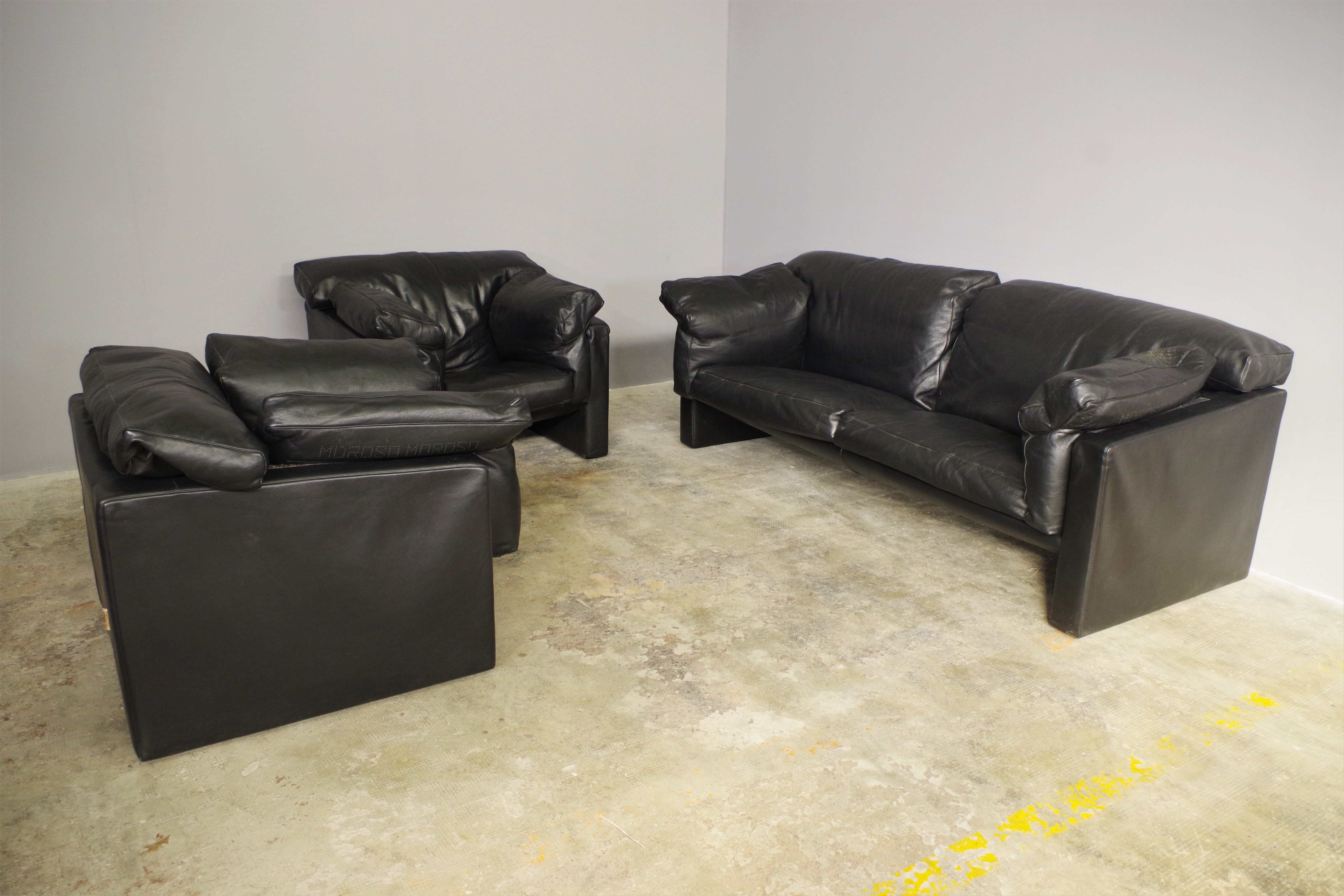 Moroso sofa set and armchairs in black leather, 1984