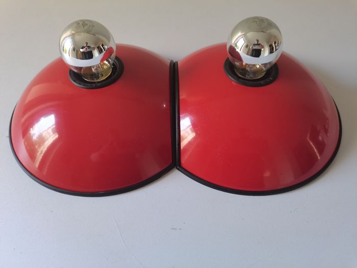 Pair of wall lamps t. cimini for lumina - "emi"