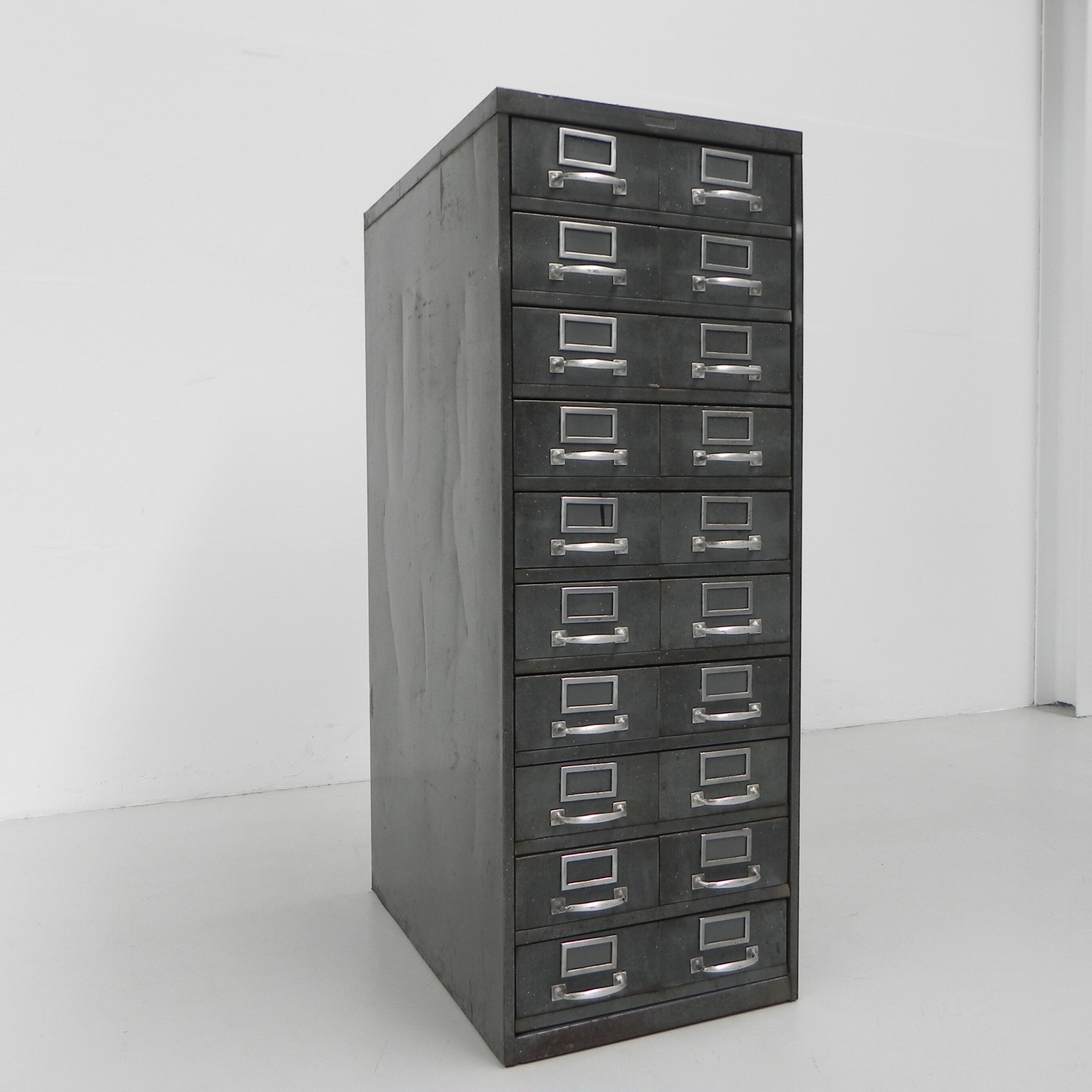 Industrial Steel Chest of Drawers with 20 Drawers