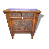 Small piece of Chinese furniture in patinated Elm wood