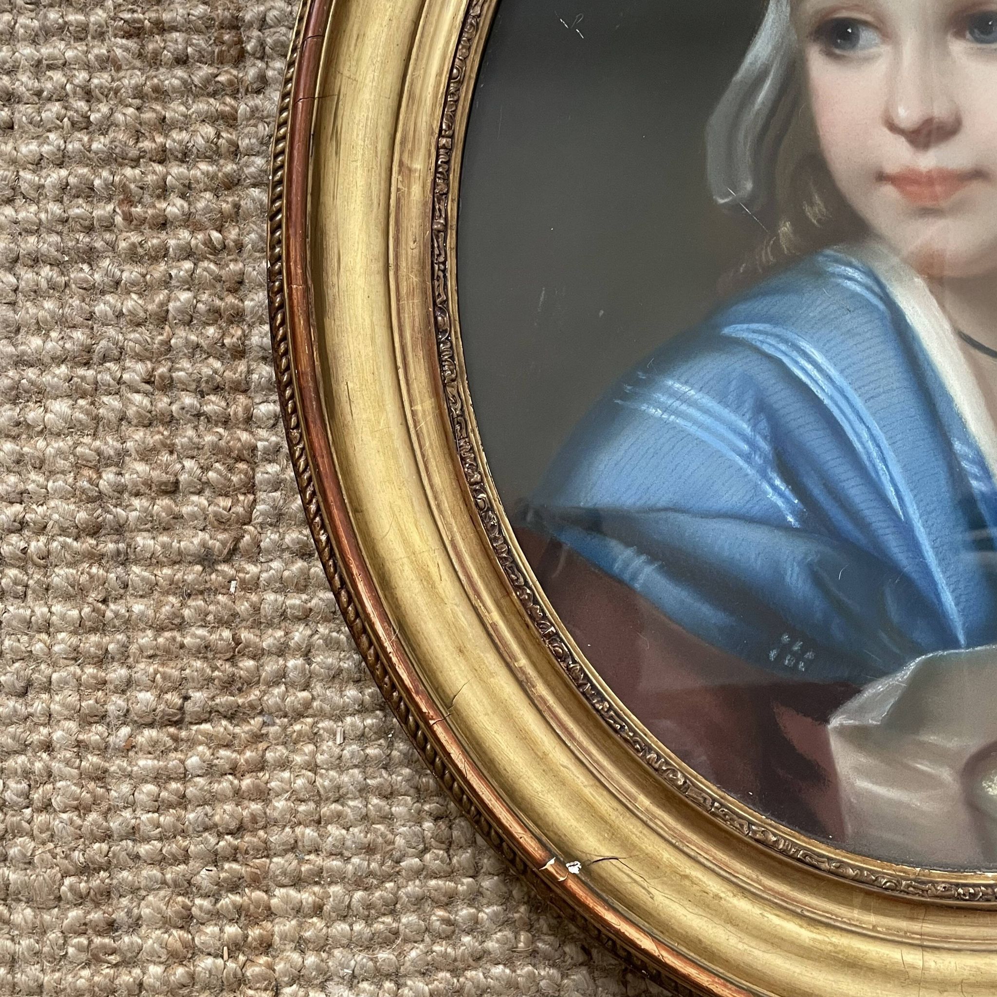 Portrait of a young girl in pastel from the 19th century.