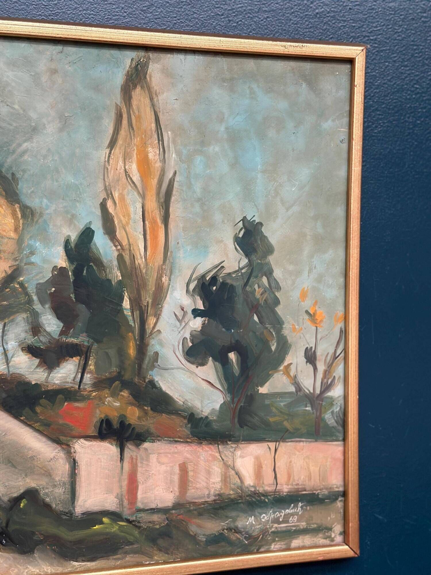 Original Swedish Oil On Panel – “House” By M. Olofgoluth – Dated 1969 – Vintage & Framed – 71 × 50 Cm (28" × 19.7")