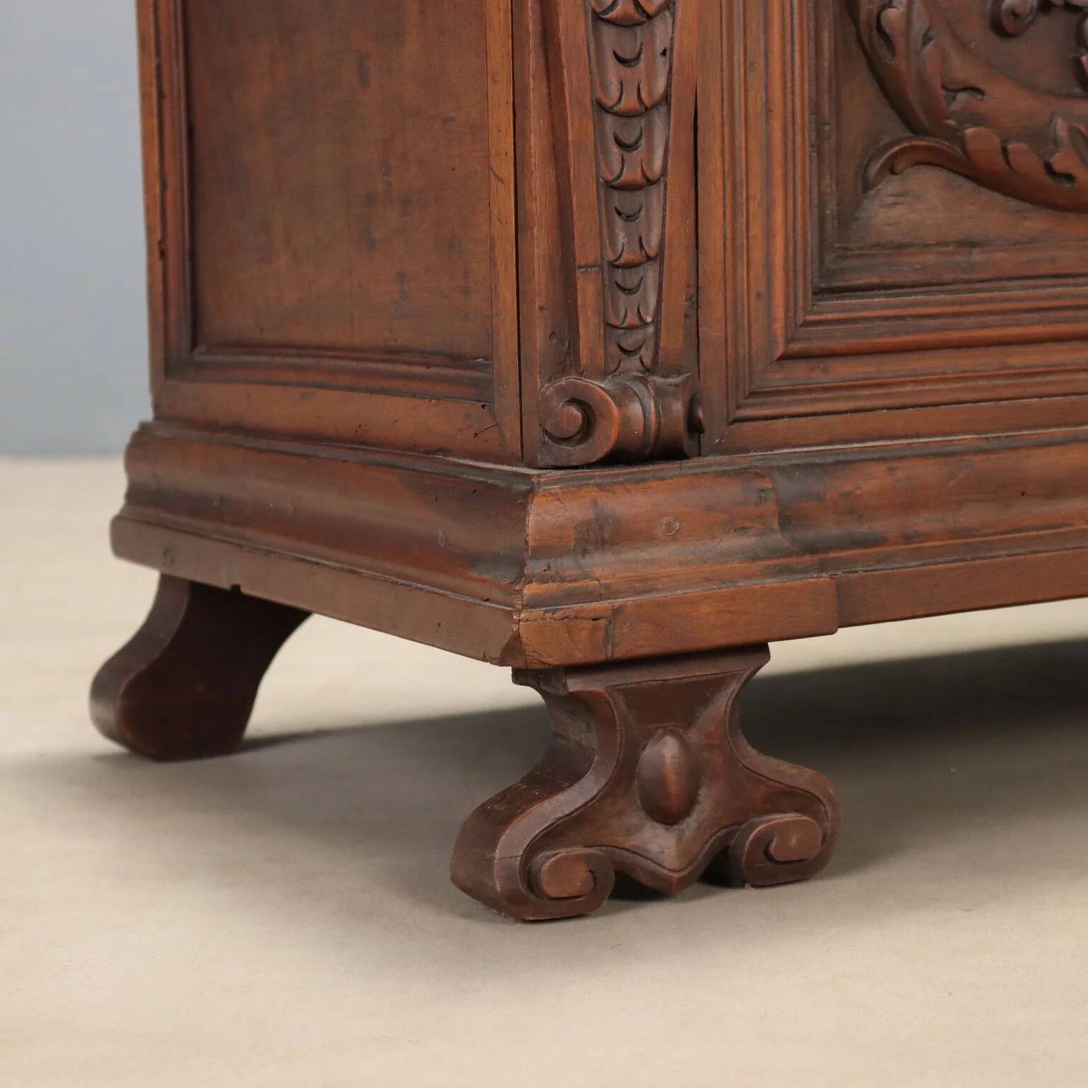 Walnut chest with baroque carvings