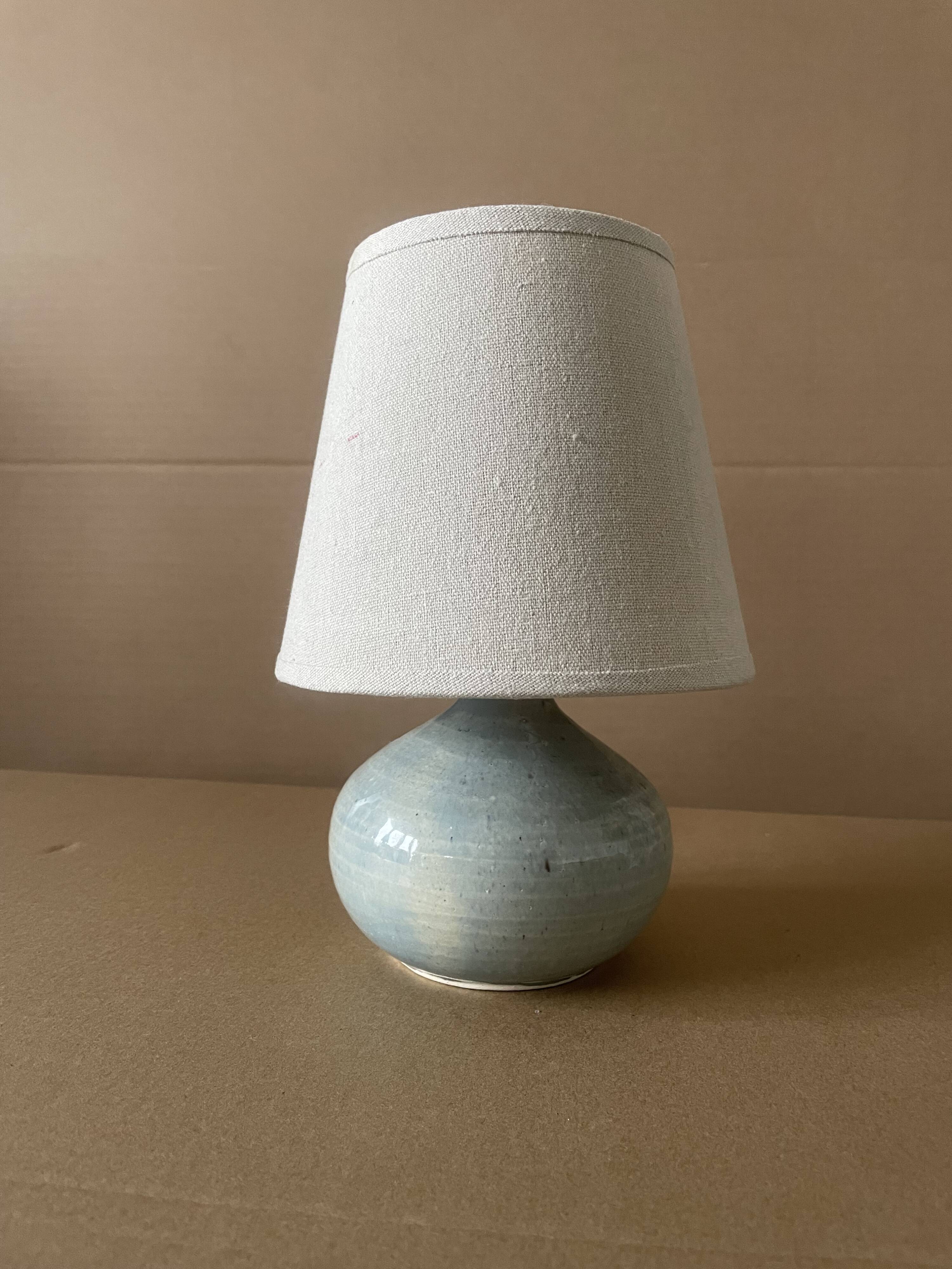 Petite lampe en grès émaillé ancienne