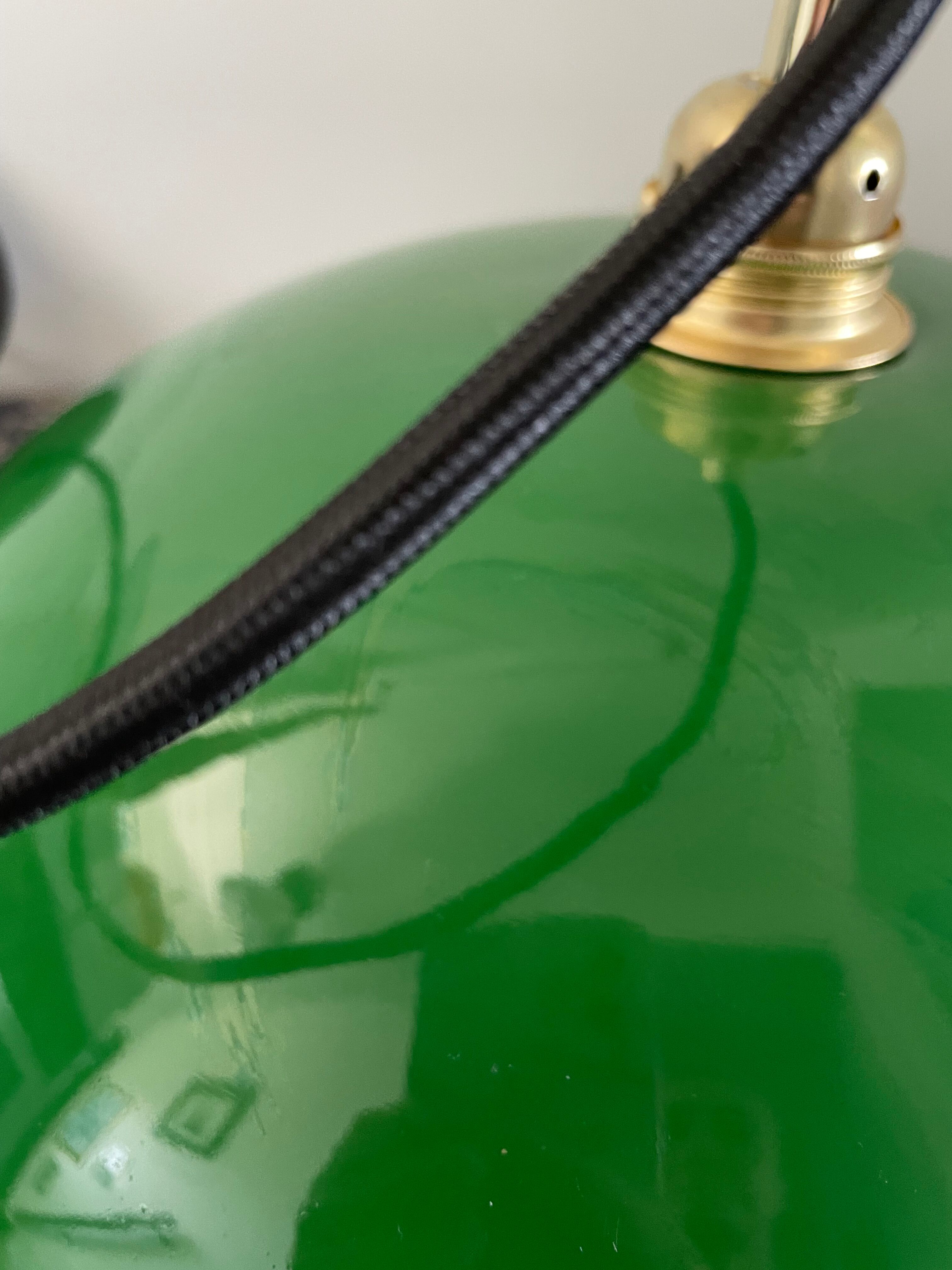 Vintage pendant lamp in electrified green opaline to nine