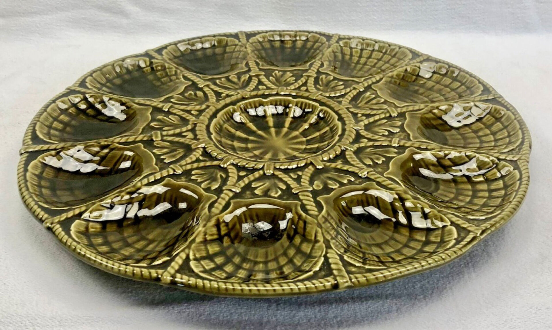 Antique oyster plate barbotine Sarreguemines