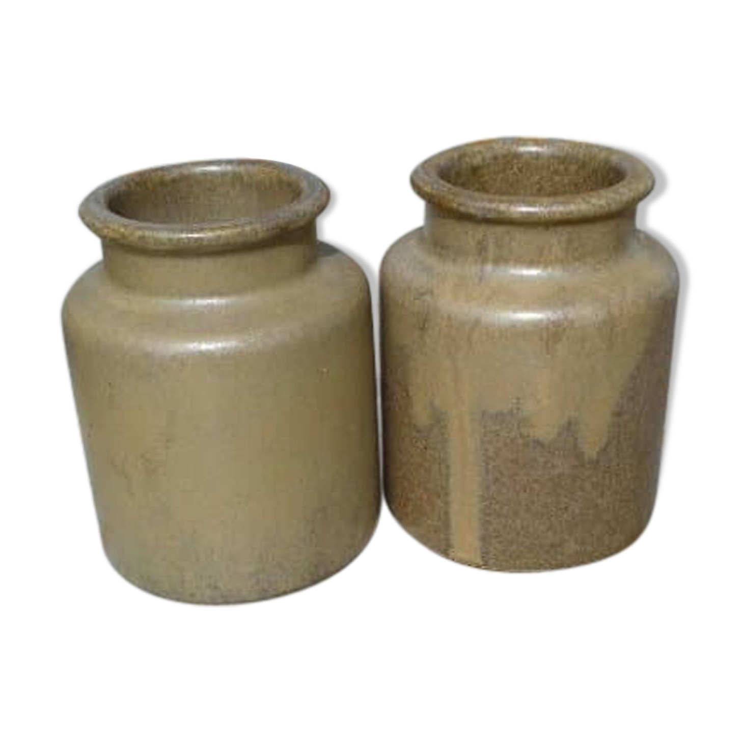 Duo of stoneware pots