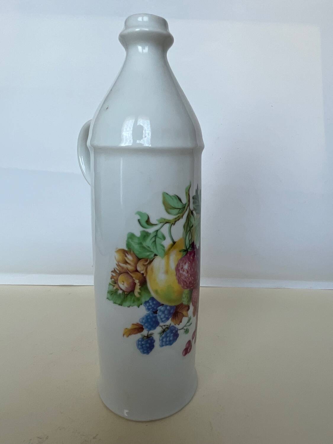 Ceramic bottle