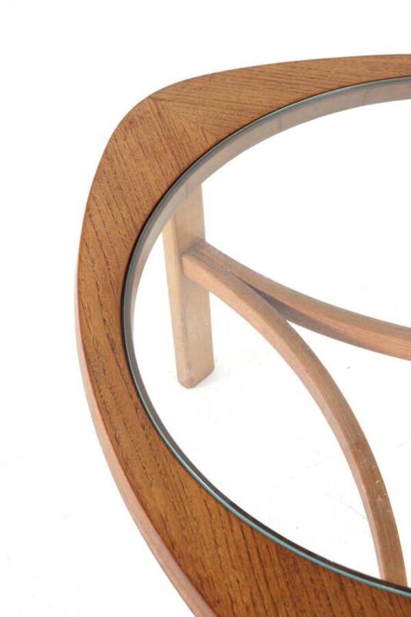 Table basse Nathan 'Tricester' - style mid-century moderne