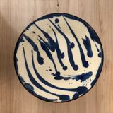 Desert plate in sandstone blue pattern
