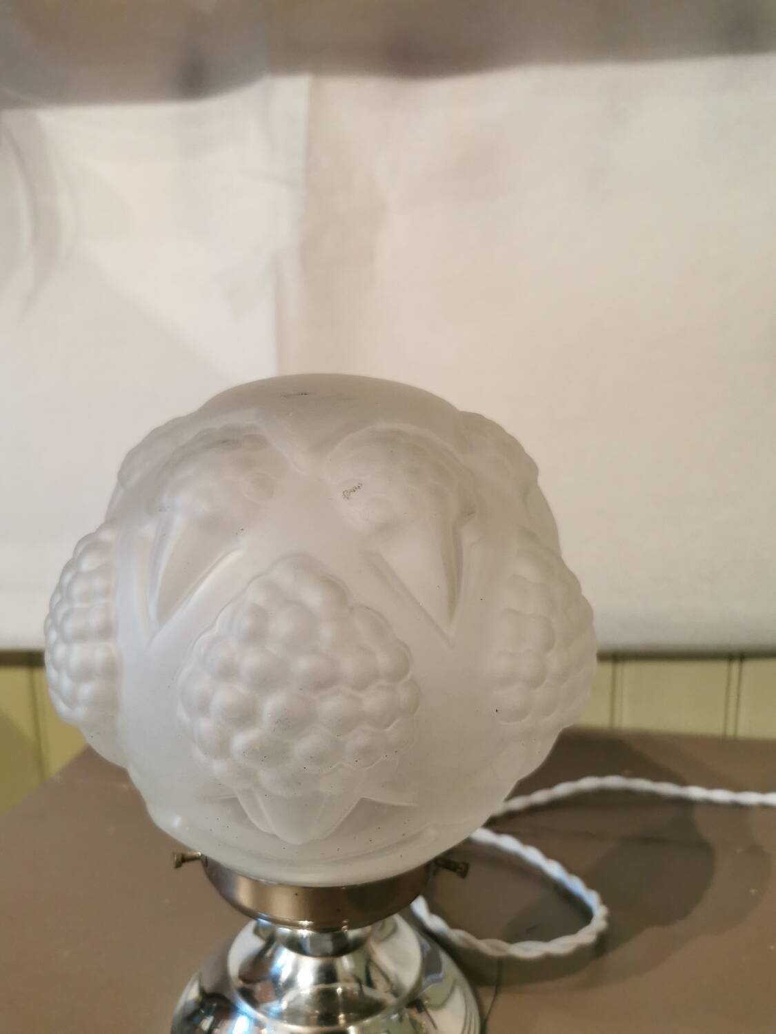 Lampe art déco aux hortensias