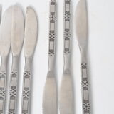 Vintage pattern knives