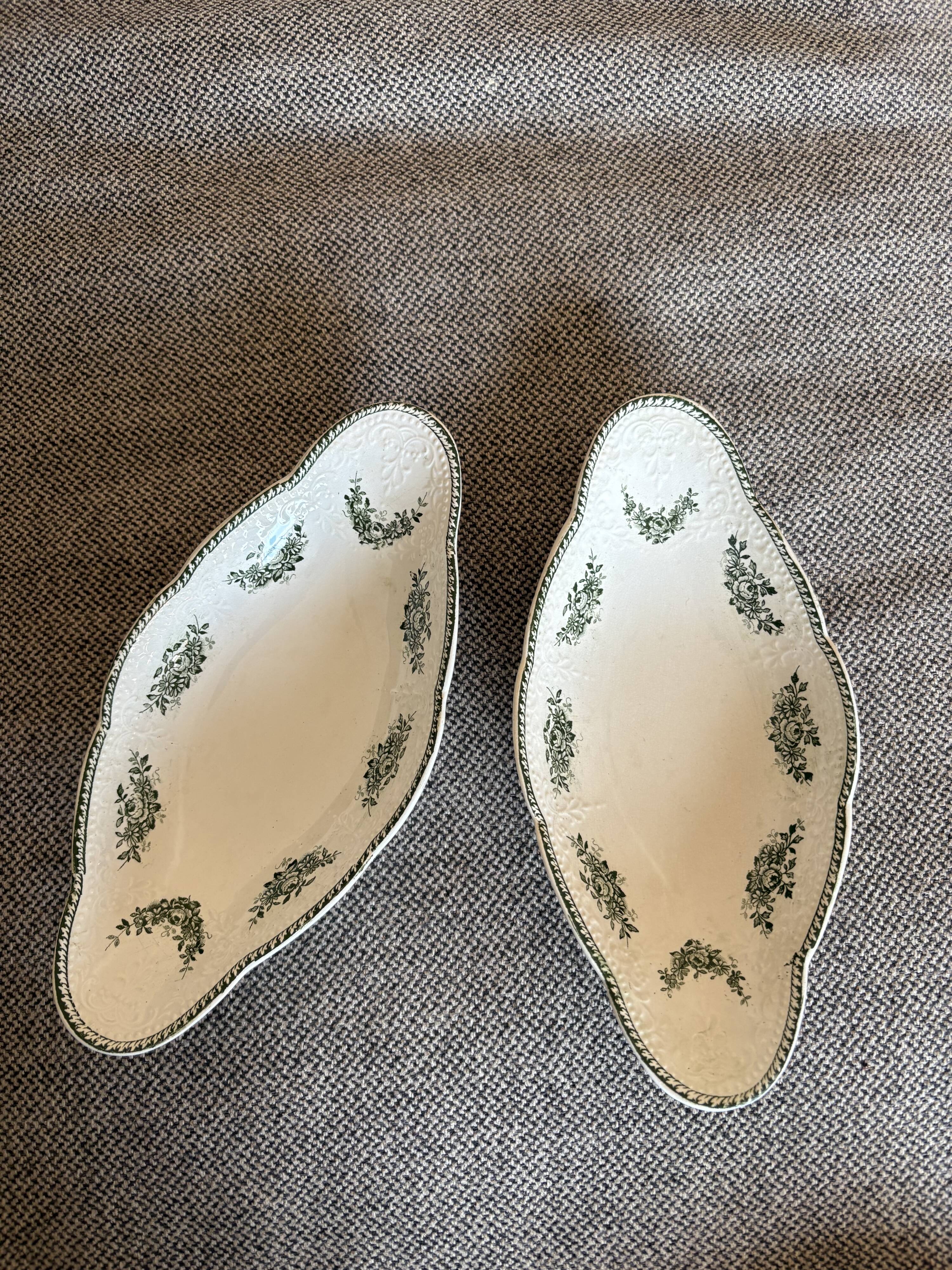 Set of 2 Badonviller dishes