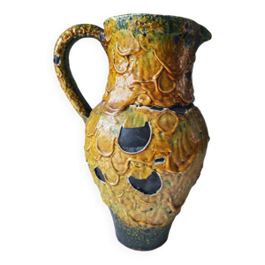 Pichet sculptural ''Émaux