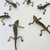 Bronze lizard knife holder