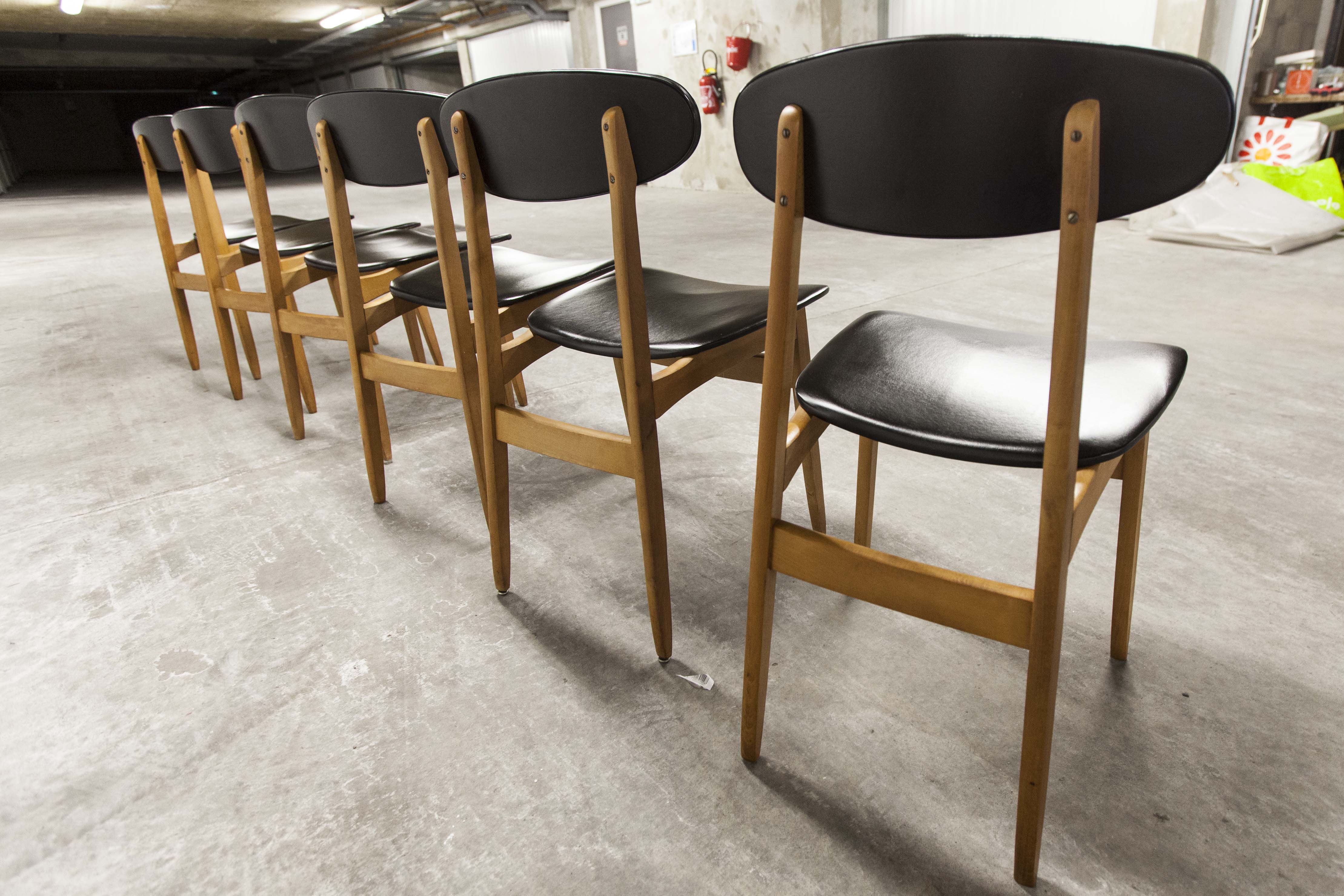 Set of 6 chairs Scandinavian oval back