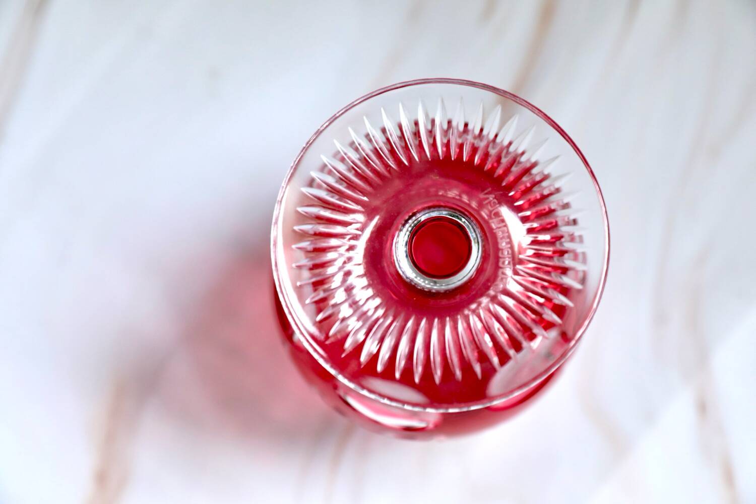 Coloured crystal service