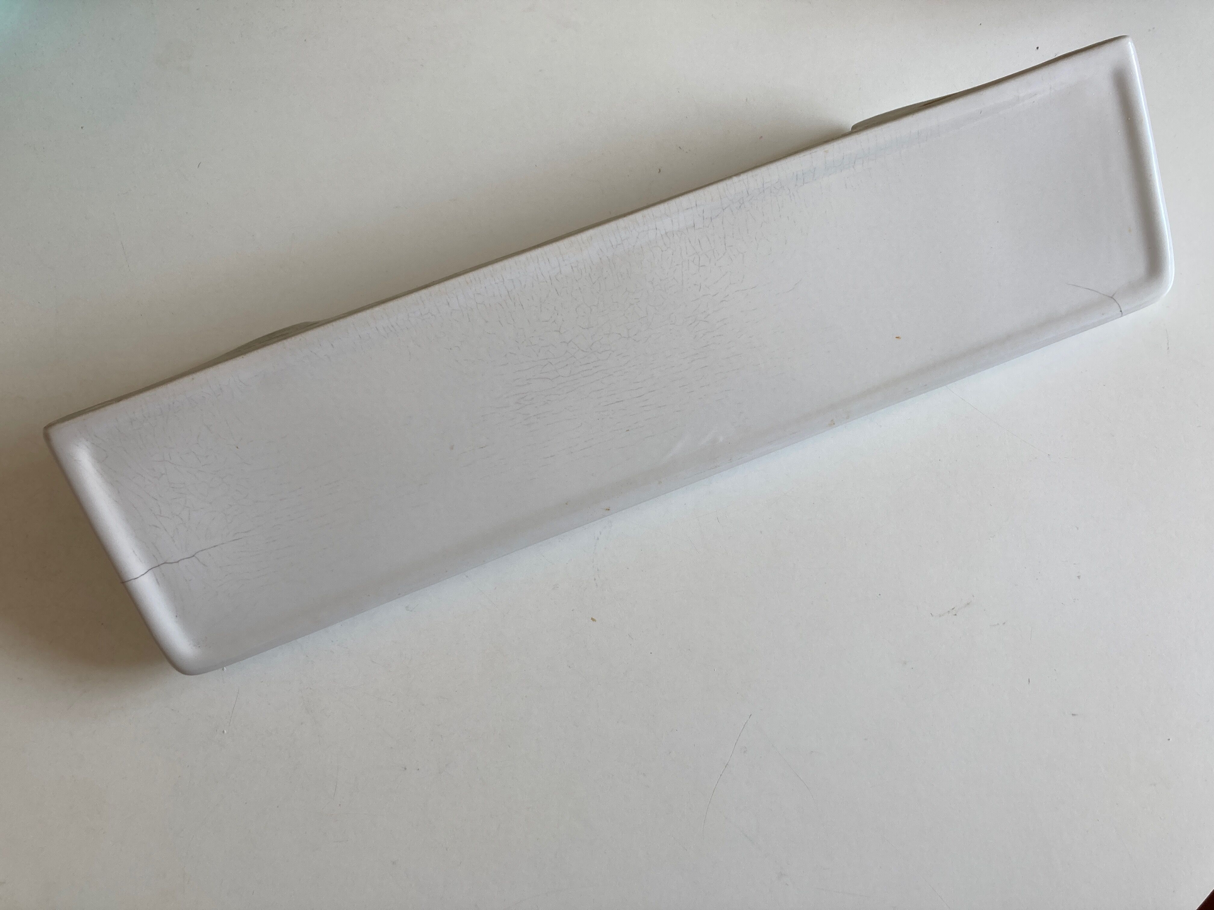 Art deco bathroom shelf shelf in white porcelain 50cm