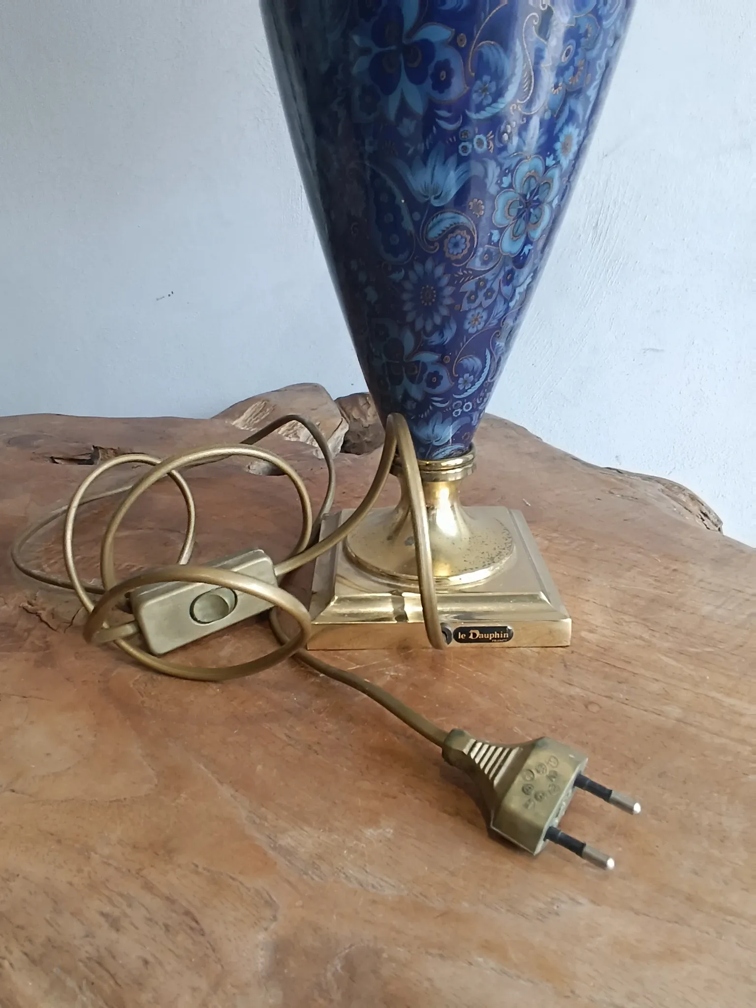 LE DAUPHIN lamp in vintage ceramic and brass