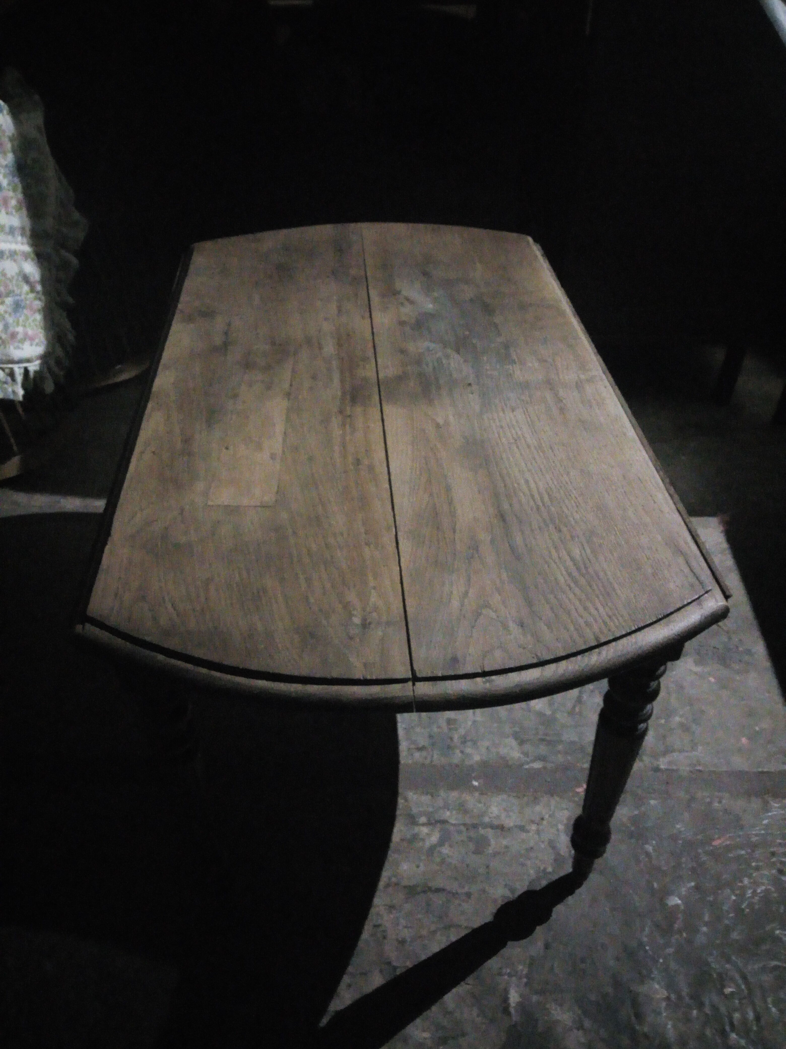 Round table with flap