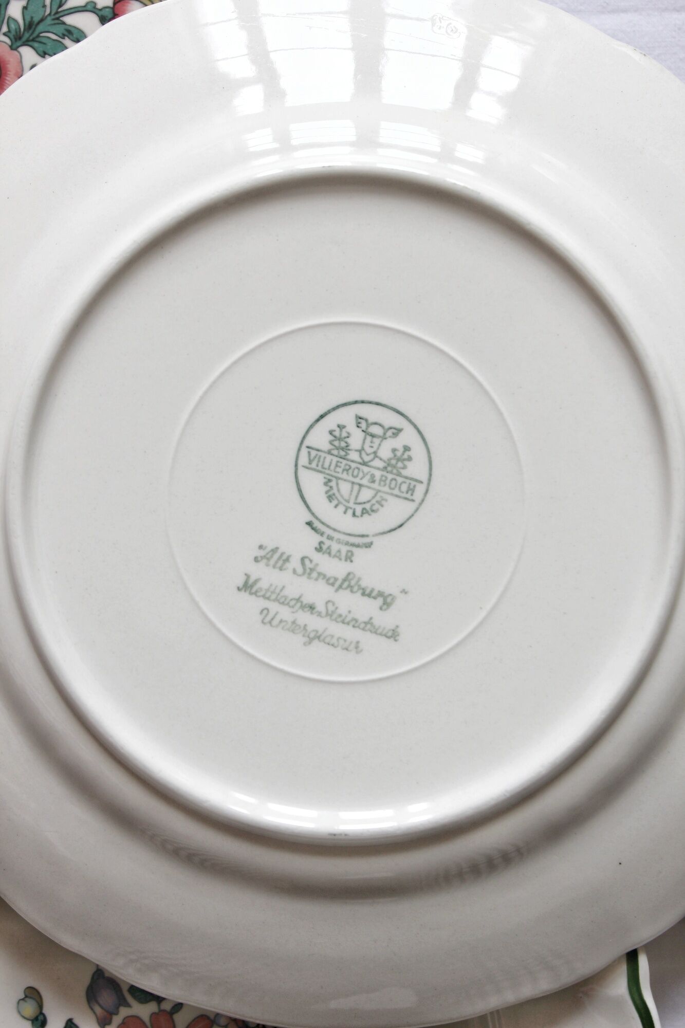 Vintage earthenware cup "Alt Strassburg" or "Vieux Strasbourg" Villeroy & Boch
