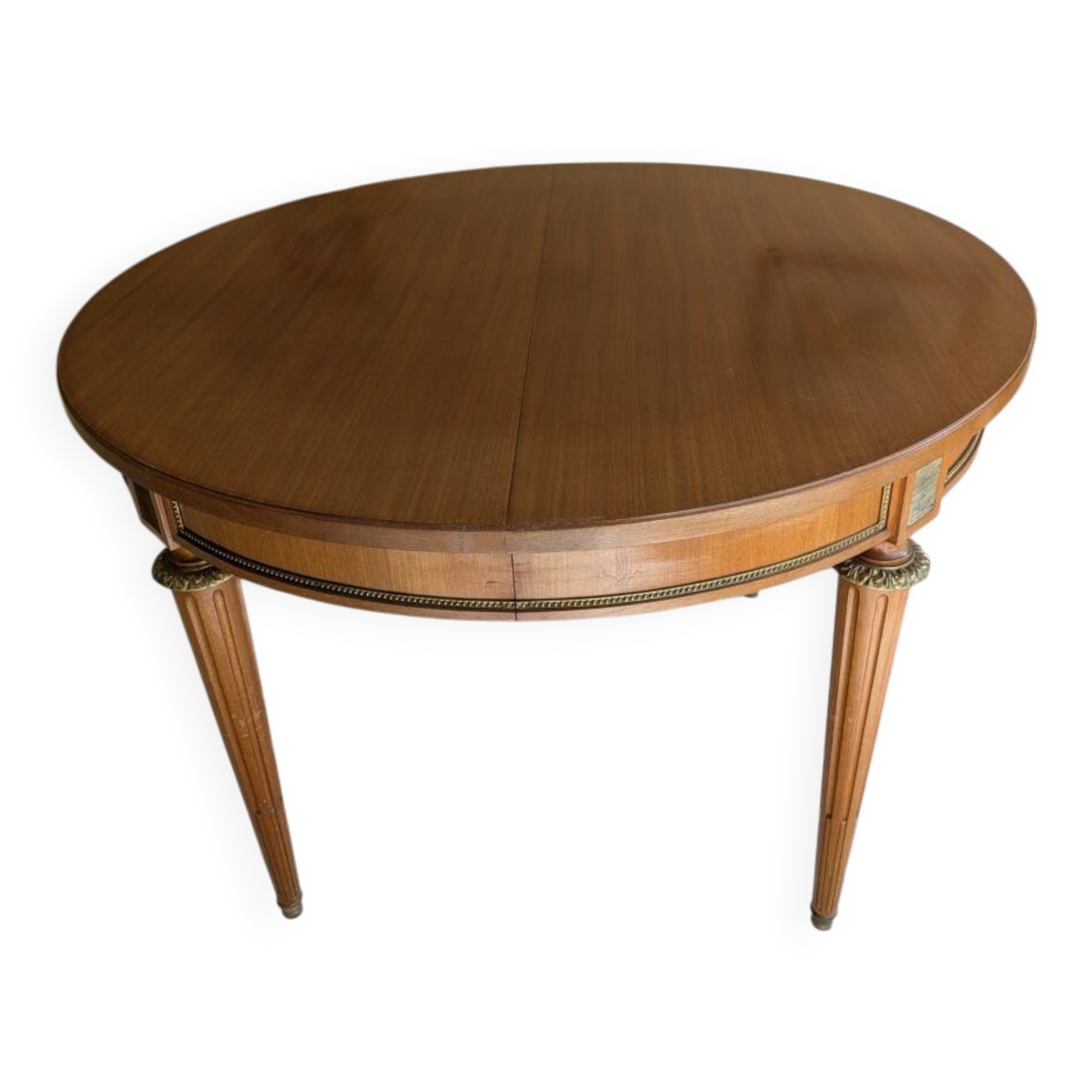 Table(diamètre 110 ) style  louis xvi  merisier