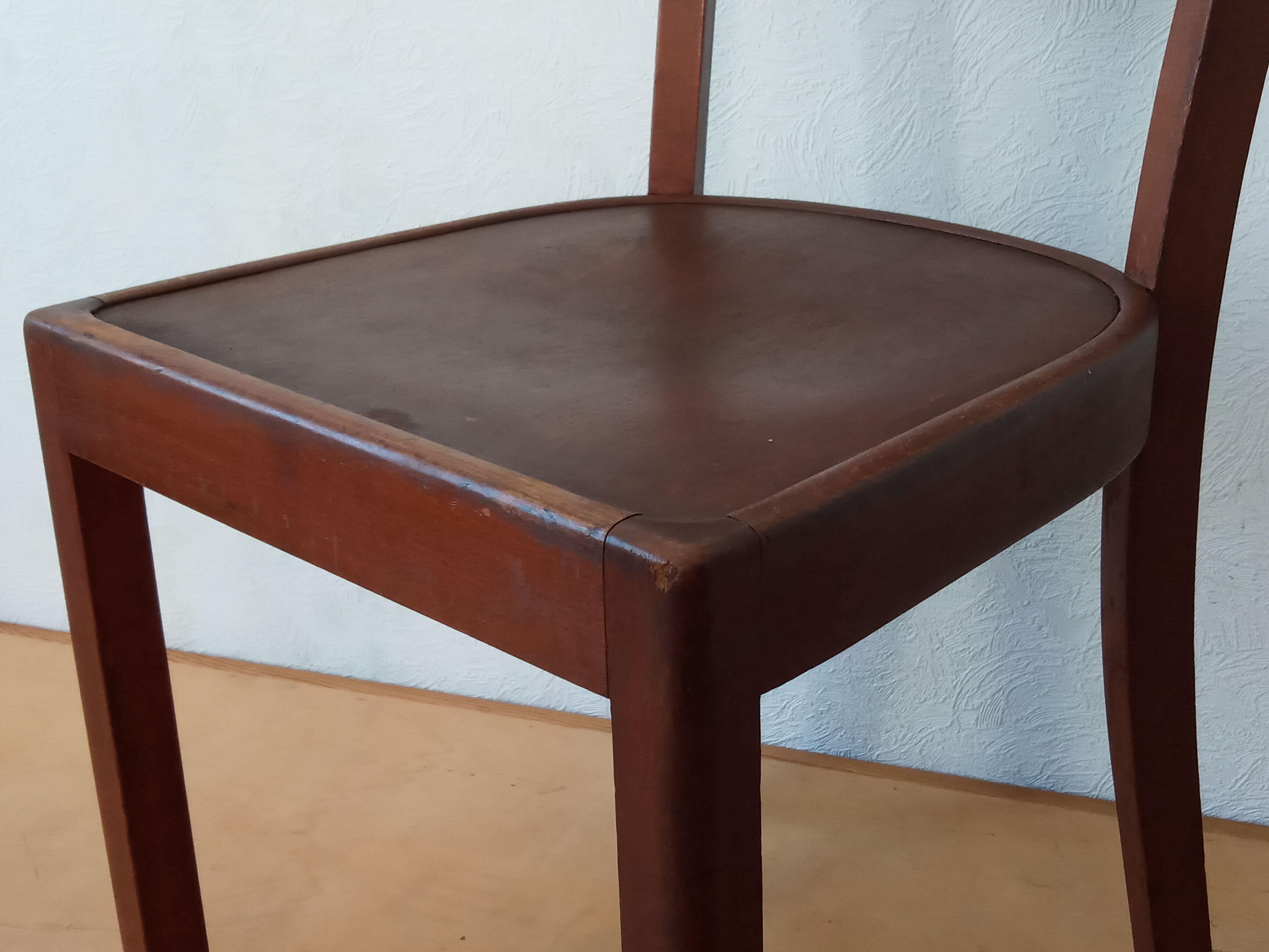 Chaise de bistrot années 50