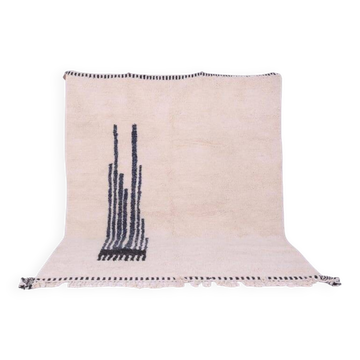 Traditional handmade pure wool rug size 140 x 260 cm